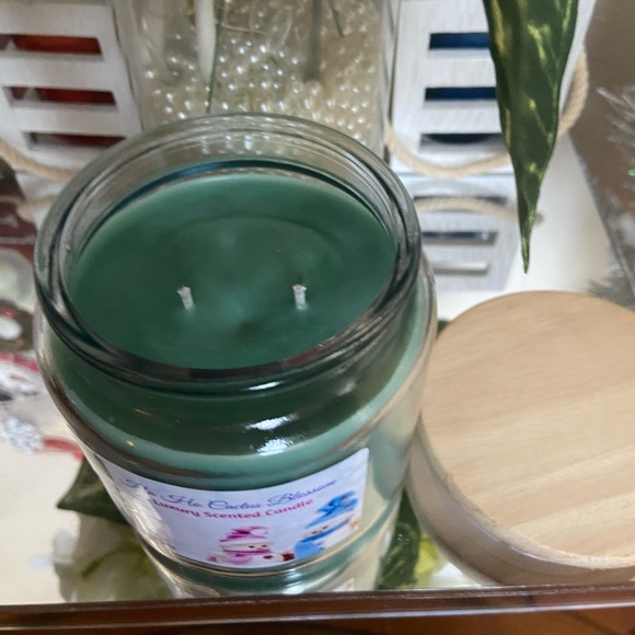 16oz Luxi Candle LLC Candle - Picture 9 of 16